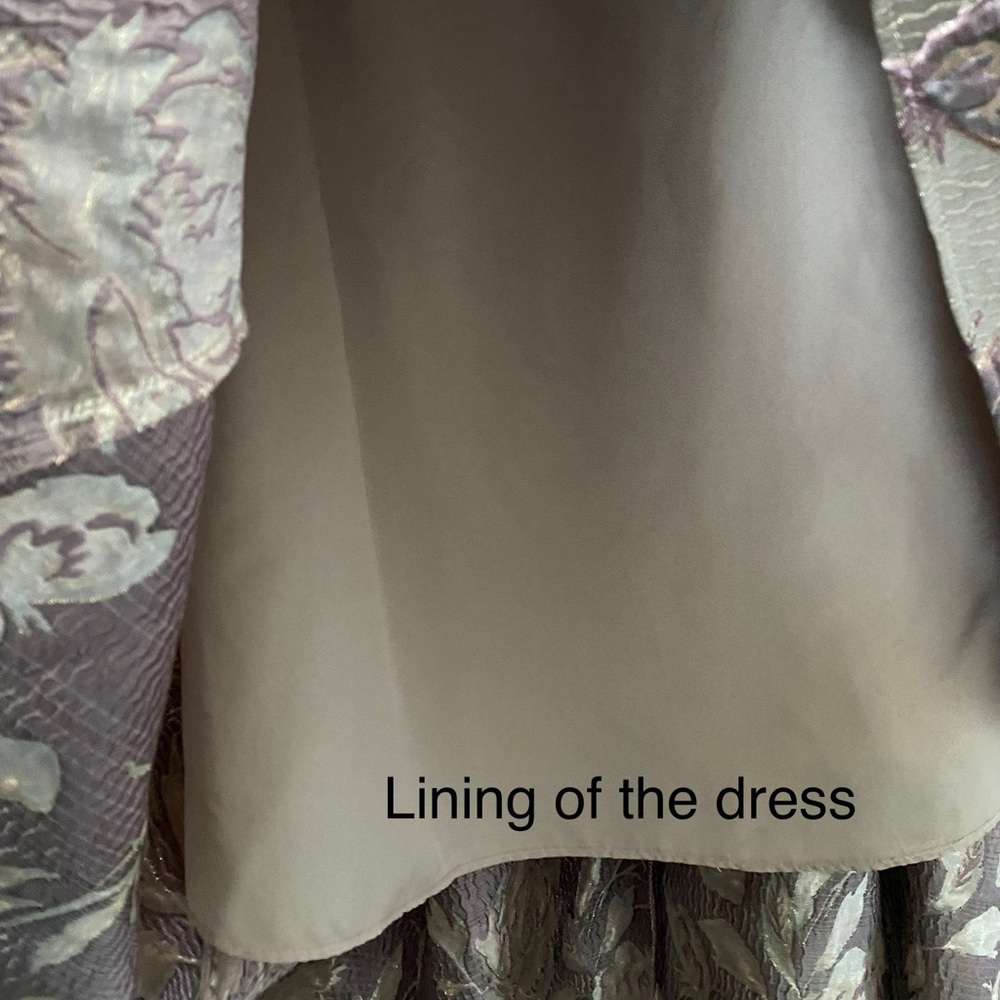 Oleg Cassini Dress in Mauve and Gold Metallic - Picture 6 of 11
